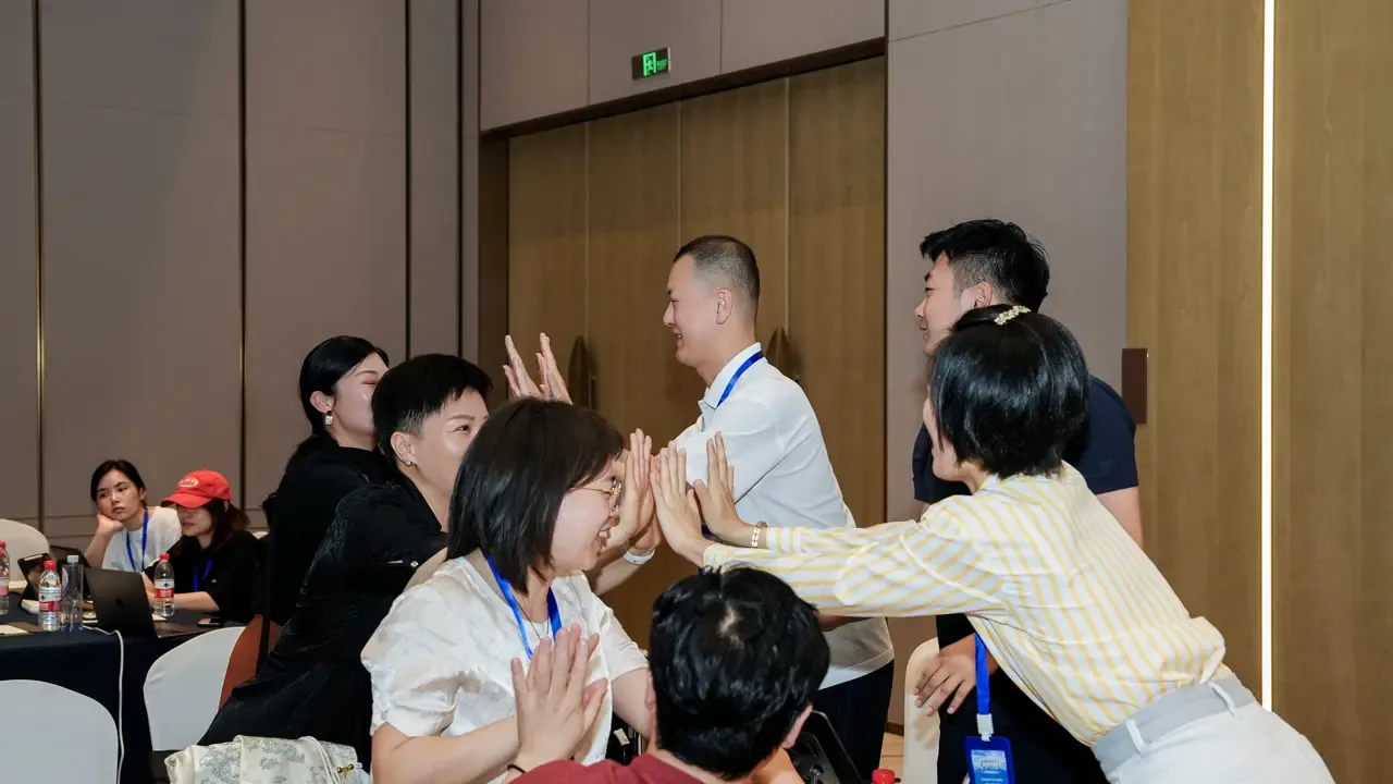 轮播图6